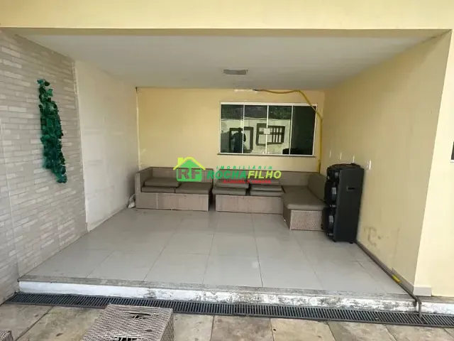 Casa com 369m² 6 quartos e 2 banheiros, para alugar, no bairro São Cristóvão em Teresina