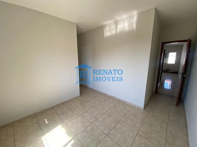 Casa 2 quartos e 1 banheiro, à venda, no bairro Cajueiros em Maricá