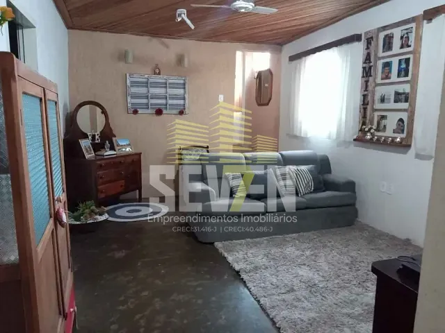 Casa com 450m², à venda, no bairro Vila Camargo em Bauru