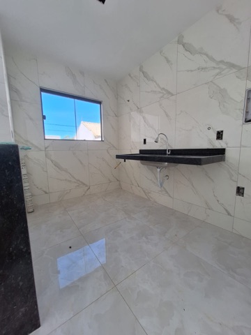 Casa com 120m² 3 quartos e 2 banheiros, à venda, no bairro Enseada das Gaivotas em Rio das Ostras