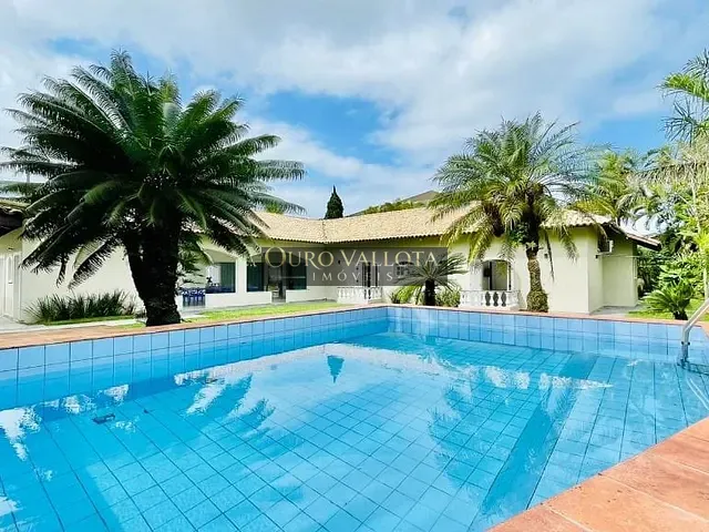 Casa com 1120m² 5 quartos e 3 banheiros, à venda, no bairro Jardim Acapulco em Guarujá