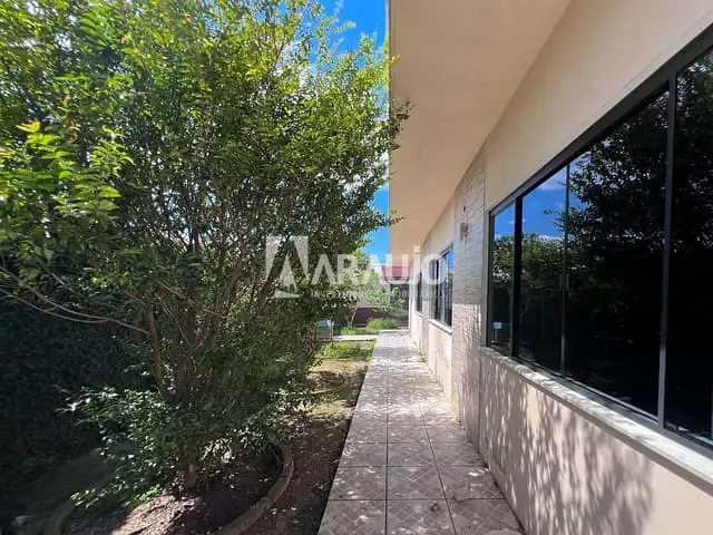 Casa com 303m² 3 quartos e 2 banheiros, à venda, no bairro Cordeiros em Itajaí