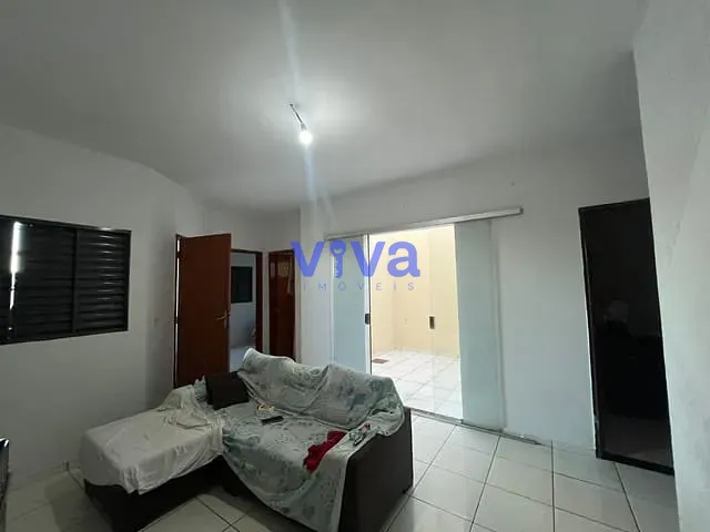 Casa com 180m² 3 quartos e 1 banheiro, para alugar, no bairro Jardim Buriti Sereno em Aparecida de Goiânia