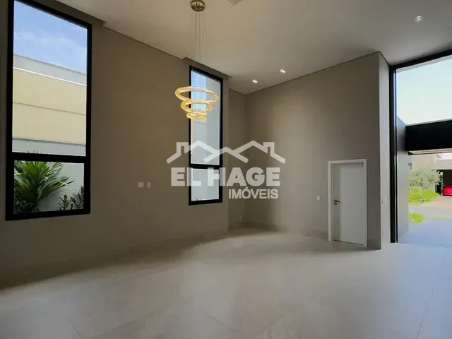 Casa com 720m² 4 quartos e 6 banheiros, à venda, no bairro Jardim Itália em Cuiabá