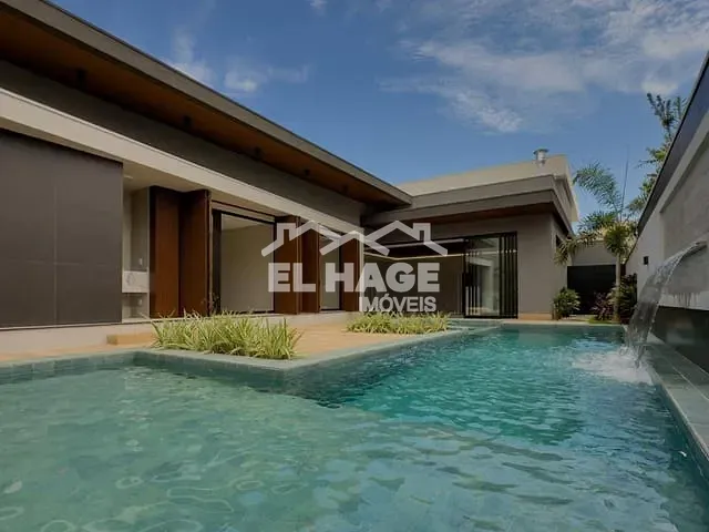Casa com 720m² 4 quartos e 6 banheiros, à venda, no bairro Jardim Itália em Cuiabá