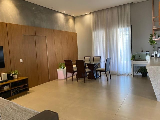 Casa com 378m² 3 quartos e 1 banheiro, à venda, no bairro Residencial Dona Margarida em Santa Bárbara D'Oeste