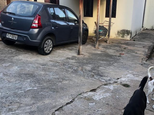 Casa com 250m² 3 quartos e 1 banheiro, à venda, no bairro Parque Valença I em Campinas