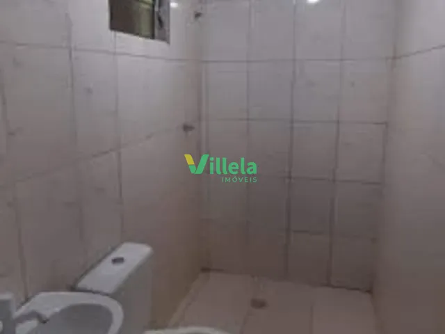 Casa 2 quartos e 1 banheiro, para alugar, no bairro Cidade Soberana em Guarulhos