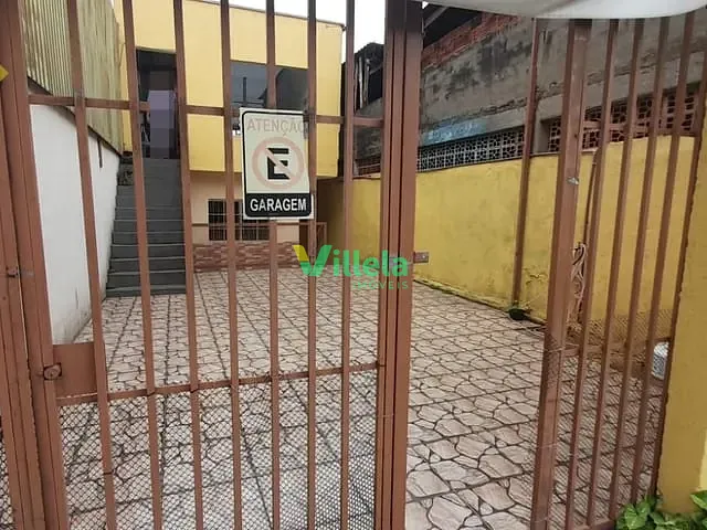 Casa 2 quartos e 1 banheiro, para alugar, no bairro Cidade Soberana em Guarulhos