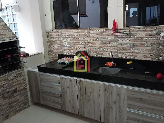 Casa com 313m² 3 quartos e 4 banheiros, à venda, no bairro Belo Horizonte em Marabá