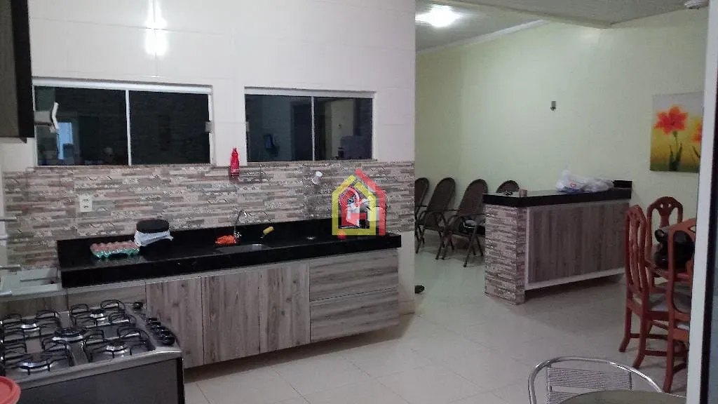 Casa à venda com 3 quartos, 3 suítes, 2 vagas e 200m² no Belo Horizonte, Marabá (PA) — foto 4 de 16
