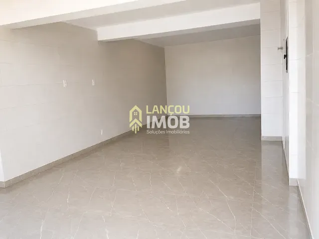 Casa 4 quartos e 5 banheiros, à venda ou para alugar, no bairro Vila Galvão em Jundiaí