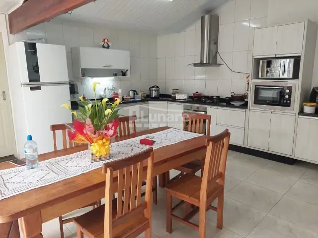Casa com 260m² 3 quartos e 3 banheiros, à venda, no bairro Conjunto Habitacional Ana Paula em Mogi das Cruzes