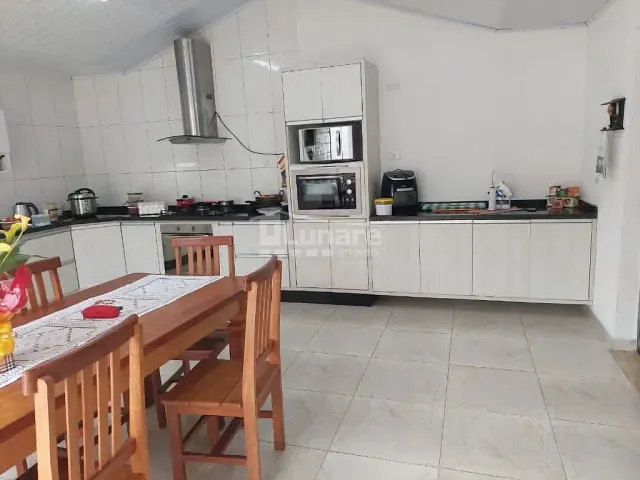 Casa com 260m² 3 quartos e 3 banheiros, à venda, no bairro Conjunto Habitacional Ana Paula em Mogi das Cruzes