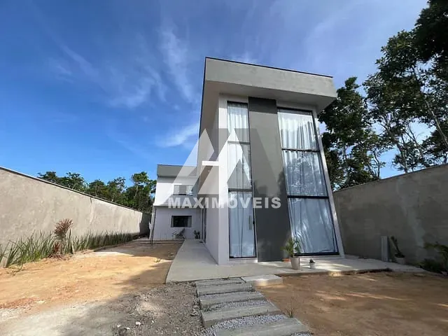 Casa com 360m² 4 quartos e 5 banheiros, à venda, no bairro Villas 2 em Porto Seguro