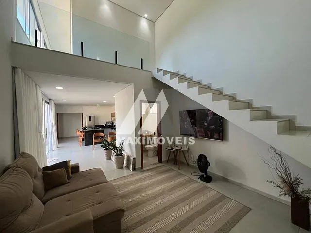 Casa com 360m² 4 quartos e 5 banheiros, à venda, no bairro Villas 2 em Porto Seguro