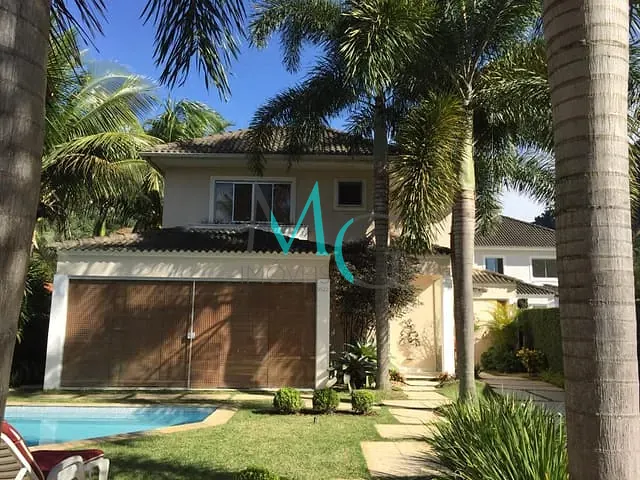 Casa com 480m² 3 quartos e 1 banheiro, à venda, no bairro Camorim em Rio de Janeiro