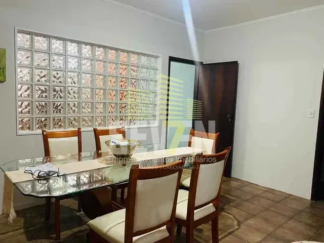 Casa com 280m², à venda ou para alugar, no bairro Parque Jardim Europa em Bauru
