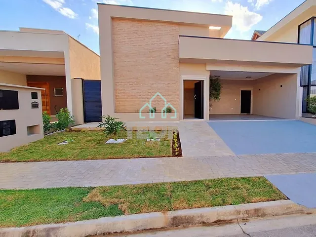 Casa com 300m² 3 quartos e 3 banheiros, à venda, no bairro Jardim Santa Tereza em Taubaté