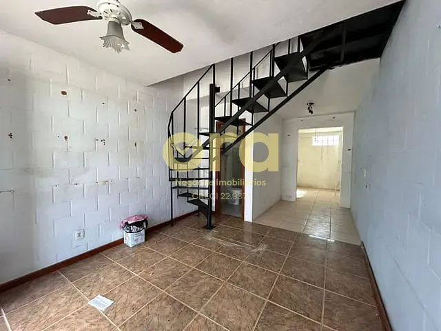 Casa com 96m² 2 quartos e 1 banheiro, à venda, no bairro Areal em Pelotas