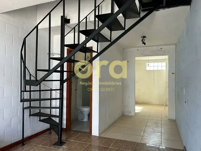 Casa com 96m² 2 quartos e 1 banheiro, à venda, no bairro Areal em Pelotas