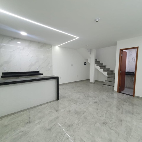 Casa com 100m² 2 quartos e 3 banheiros, à venda, no bairro Enseada das Gaivotas em Rio das Ostras