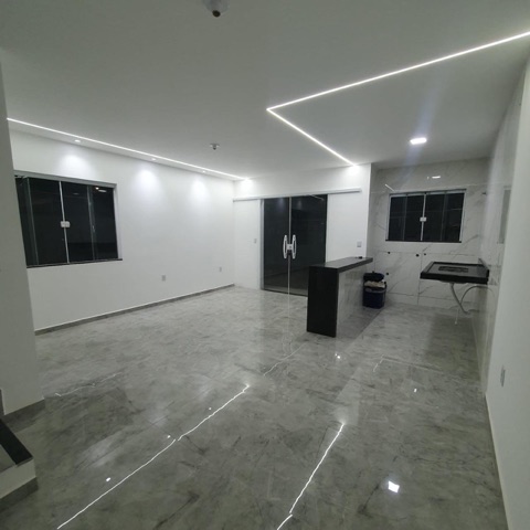 Casa com 100m² 2 quartos e 3 banheiros, à venda, no bairro Enseada das Gaivotas em Rio das Ostras