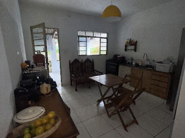 Casa com 325m² 3 quartos e 1 banheiro, à venda, no bairro Centro em Extrema
