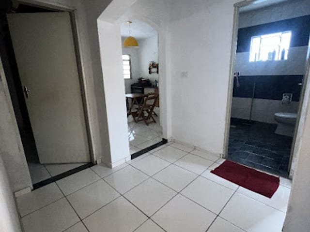 Casa com 325m² 3 quartos e 1 banheiro, à venda, no bairro Centro em Extrema
