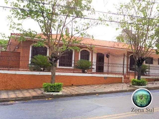 Casa com 527m² 6 quartos e 6 banheiros, à venda, no bairro Vila Independencia em Sorocaba
