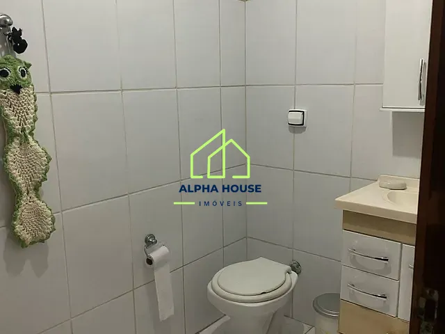 Casa com 225m² 4 quartos e 2 banheiros, à venda, no bairro Chácara Santa Luzia em Taubaté
