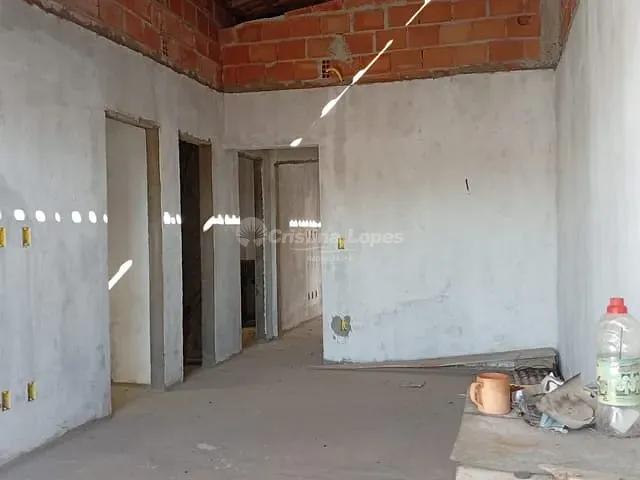 Casa com 160m² 3 quartos e 2 banheiros, à venda, no bairro Vale Quem Tem em Teresina