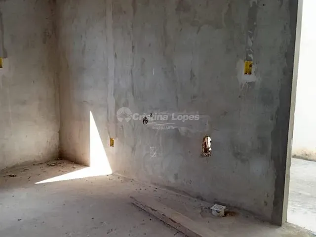 Casa com 160m² 3 quartos e 2 banheiros, à venda, no bairro Vale Quem Tem em Teresina