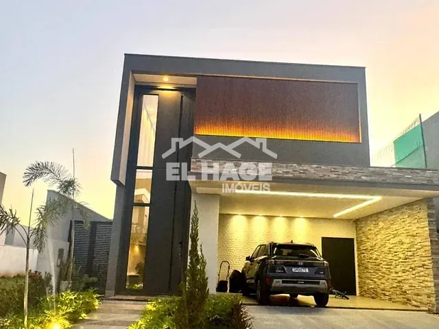 Casa com 300m² 4 quartos e 5 banheiros, à venda, no bairro Jardim Itália em Cuiabá