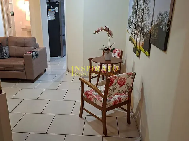 Casa com 1000m² 2 quartos e 3 banheiros, à venda, no bairro Vale dos Cebrantes-Medeiros em Jundiaí