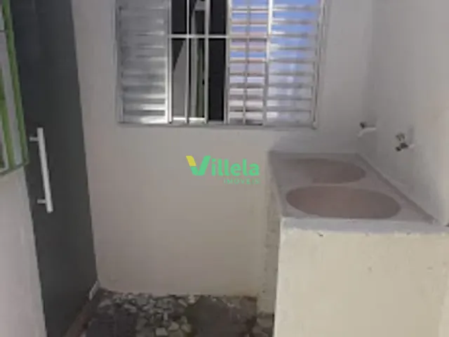 Casa com 207m², à venda, no bairro Jardim Caiubi em Itaquaquecetuba