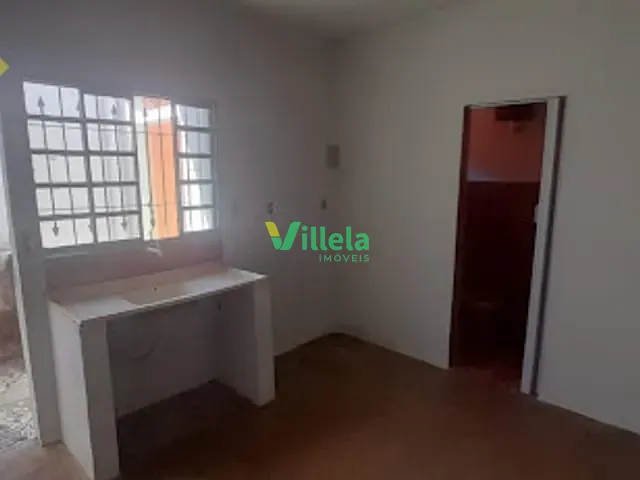 Casa com 207m², à venda, no bairro Jardim Caiubi em Itaquaquecetuba