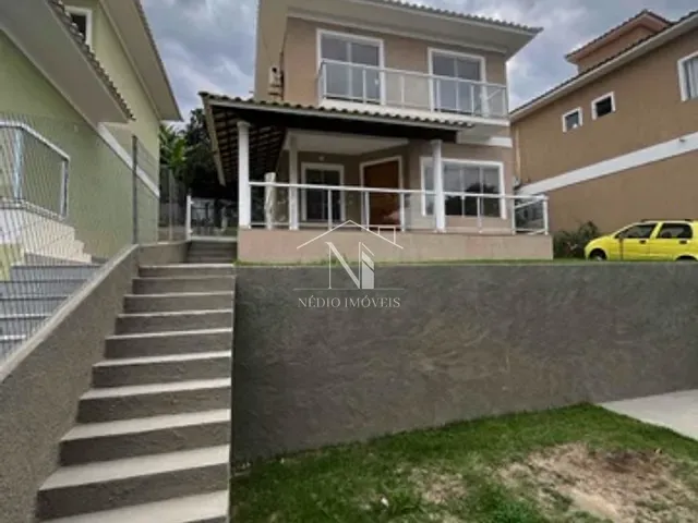 Casa 4 quartos e 2 banheiros, à venda, no bairro Flamengo em Maricá