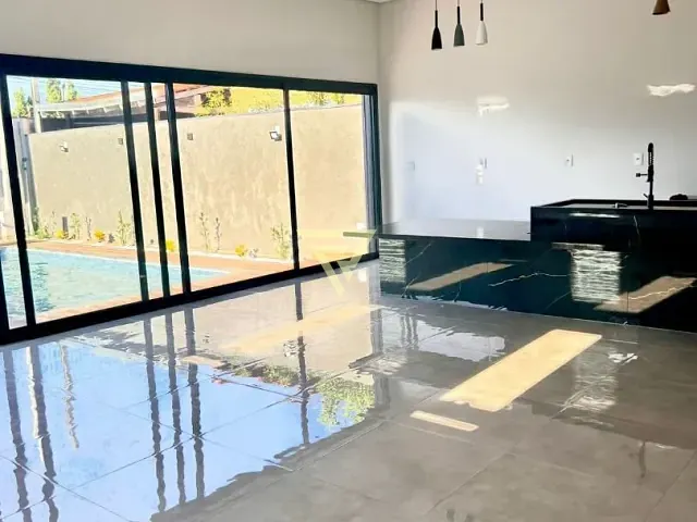 Casa com 336m² 3 quartos e 5 banheiros, à venda, no bairro Parque Residencial Cândido Portinari em Ribeirão Preto