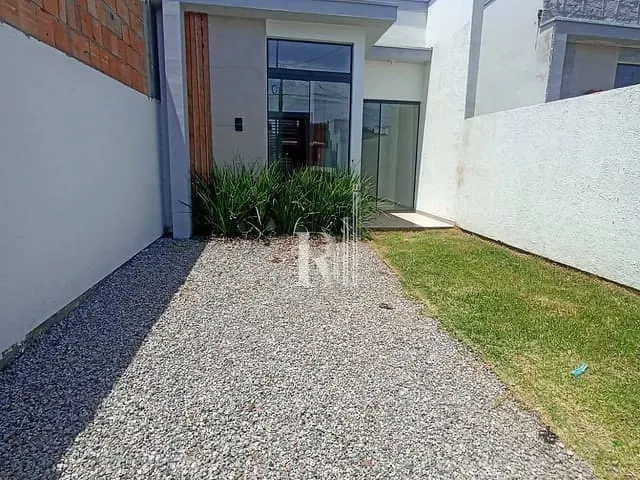 Casa 2 quartos e 1 banheiro, à venda, no bairro Joáia em Tijucas