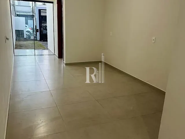 Casa 2 quartos e 1 banheiro, à venda, no bairro Joáia em Tijucas