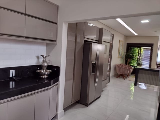 Foto do Casa - | Zeladoria Imóveis & Condomínios