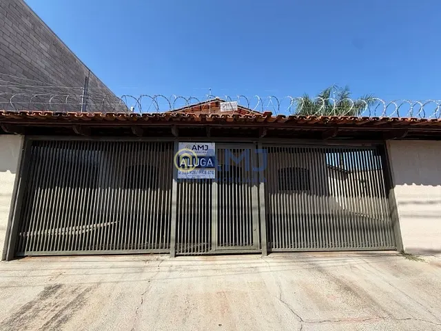 Casa com 250m² 3 quartos e 1 banheiro, para alugar, no bairro Vila Mauá em Goiânia