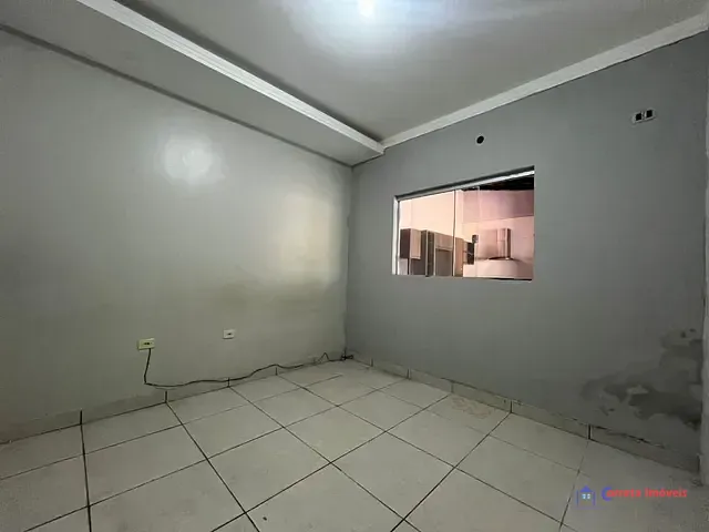 Casa com 336m² 3 quartos e 1 banheiro, à venda, no bairro Carioca em Três Lagoas