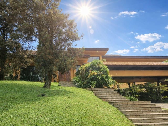 Foto do Casa - São Lourenço, Cond Castel Verona , casa 861m², 1.318m² terreno privativo, 4 Suítes, piscina, Curitiba, PR | Imobiliária GreenVille