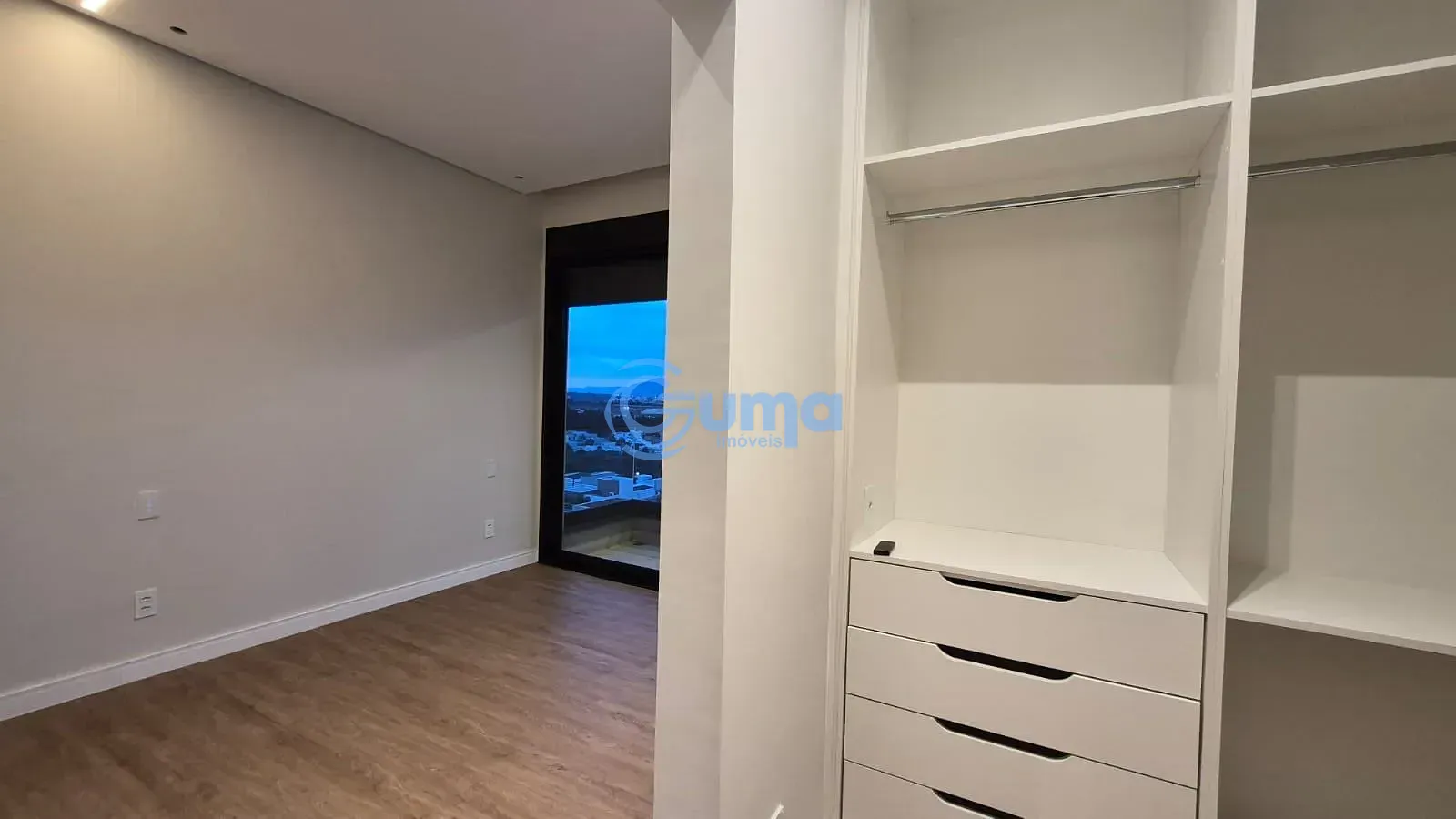 Casa, 3 quartos, 243 m² - Foto 31