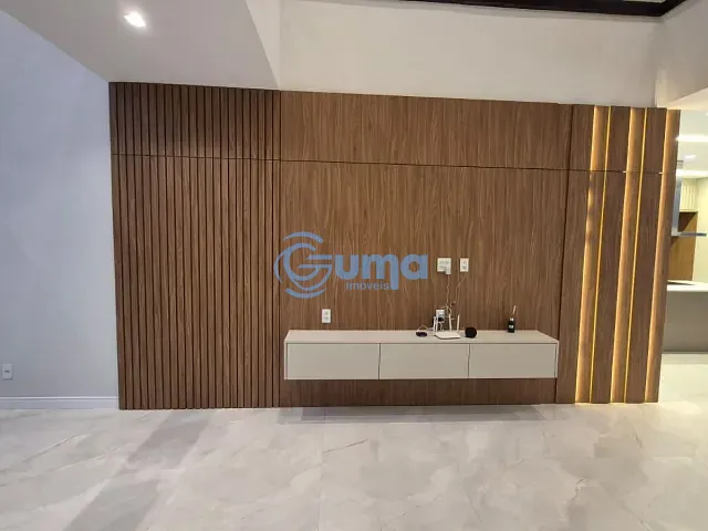 Casa com 300m² 3 quartos e 5 banheiros, à venda, no bairro Condomínio Residencial Euroville II em Bragança Paulista