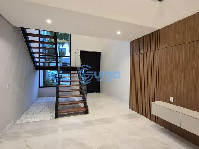 Casa com 300m² 3 quartos e 5 banheiros, à venda, no bairro Condomínio Residencial Euroville II em Bragança Paulista