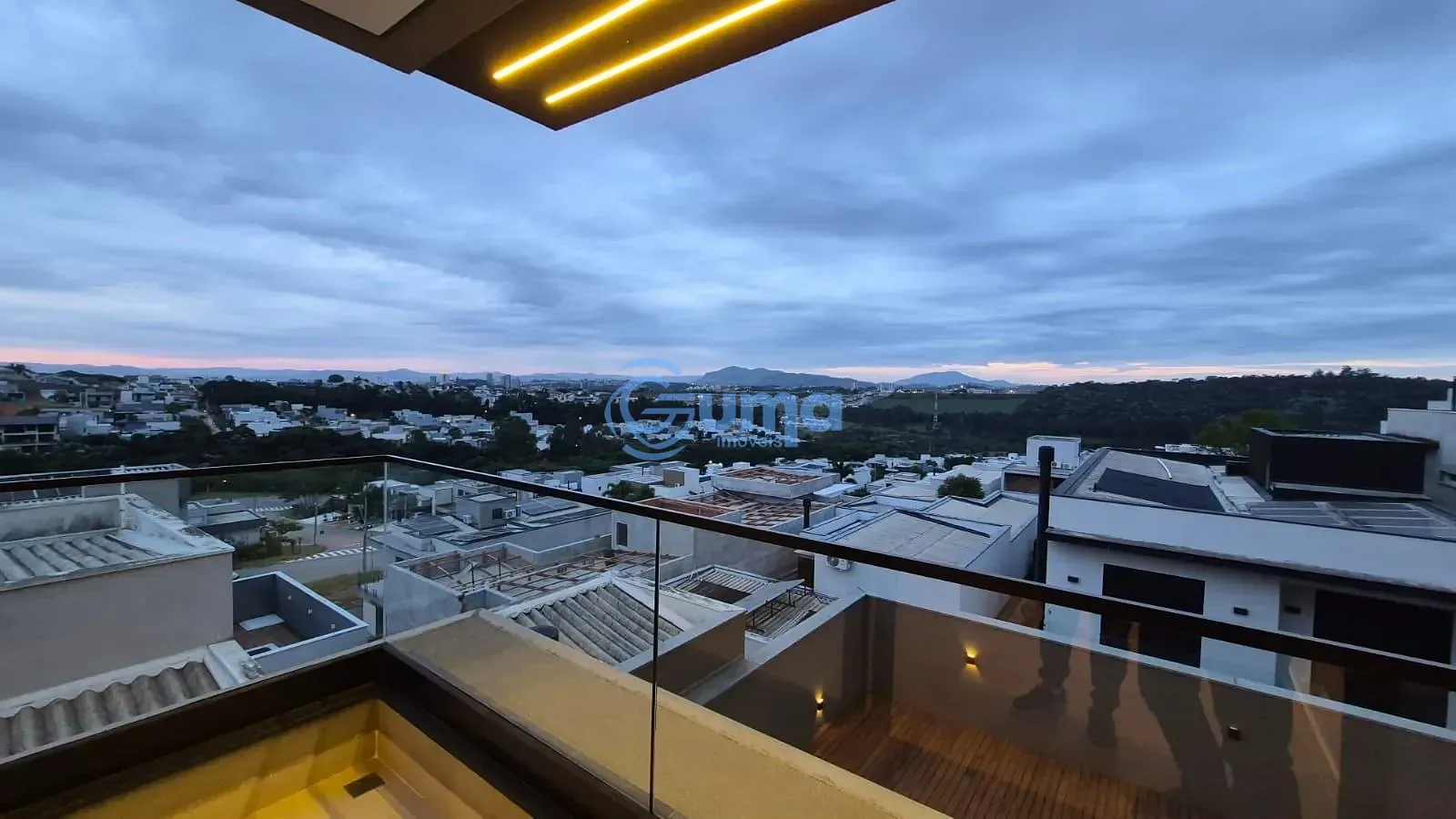 Casa, 3 quartos, 243 m² - Foto 32