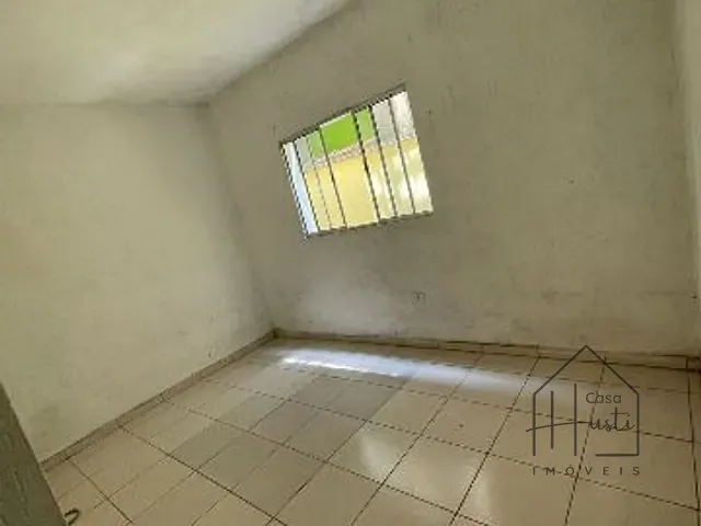 Casa com 130m² 3 quartos e 2 banheiros, à venda, no bairro Jardim Leonor em Cotia